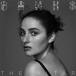 BANKS — Trainwreck