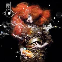 Björk — Crystalline