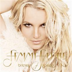 Britney Spears — Seal It With A Kiss
