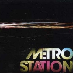 Metro Station — Shake It