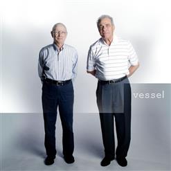 Twenty One Pilots — The Pantaloon (Live From The LC Pavilion)