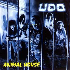 U.D.O. — In The Darkness (Live) (Bonus Track)